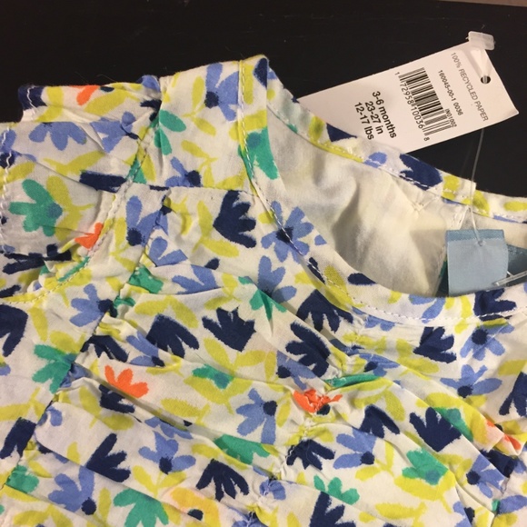 GAP Baby Floral Romper Pintuck 3-6M - Picture 3 of 8